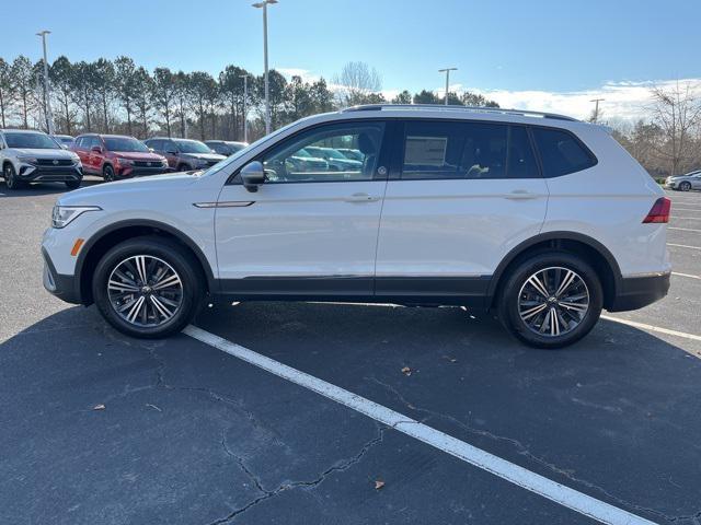 new 2024 Volkswagen Tiguan car, priced at $30,685