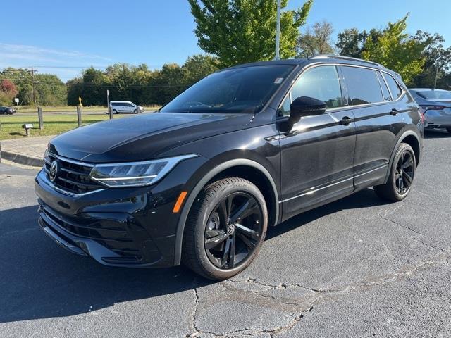 used 2024 Volkswagen Tiguan car, priced at $31,695