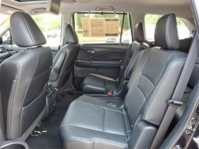 used 2022 Honda Pilot car, priced at $33,488