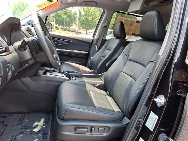 used 2022 Honda Pilot car, priced at $33,488