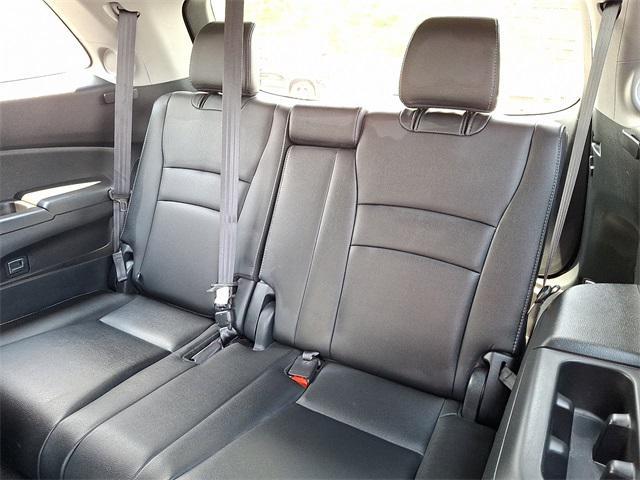 used 2022 Honda Pilot car, priced at $33,488
