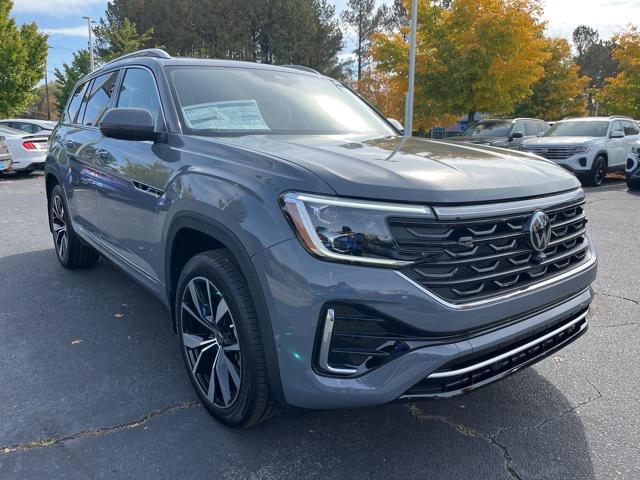 new 2025 Volkswagen Atlas car, priced at $57,116