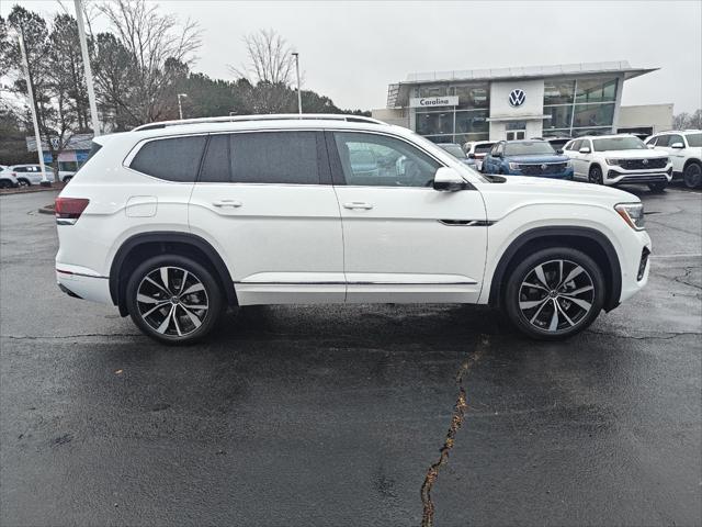 new 2025 Volkswagen Atlas car, priced at $53,286