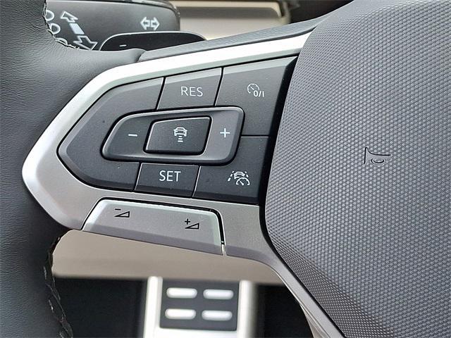 new 2025 Volkswagen Atlas car, priced at $51,641