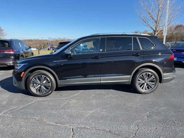 new 2024 Volkswagen Tiguan car, priced at $30,800