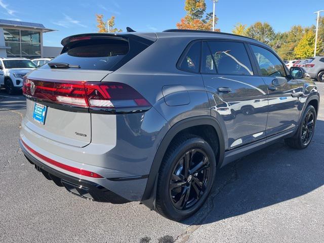 new 2025 Volkswagen Atlas Cross Sport car, priced at $51,425