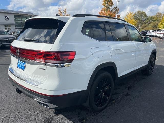 new 2025 Volkswagen Atlas car, priced at $44,320