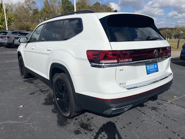 new 2025 Volkswagen Atlas car, priced at $44,320