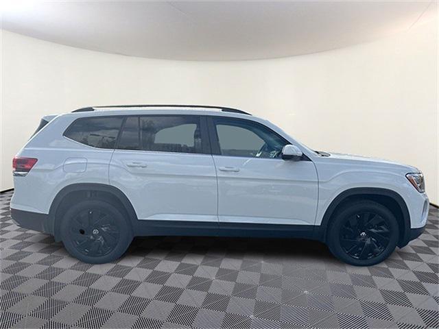 new 2025 Volkswagen Atlas car, priced at $42,934