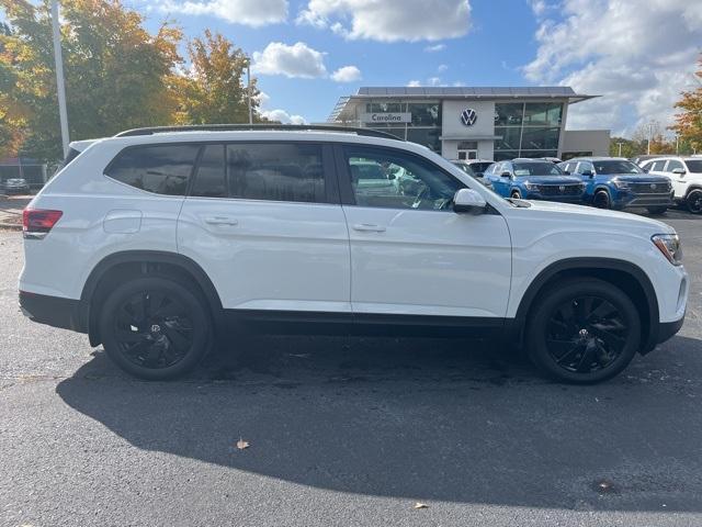 new 2025 Volkswagen Atlas car, priced at $46,320