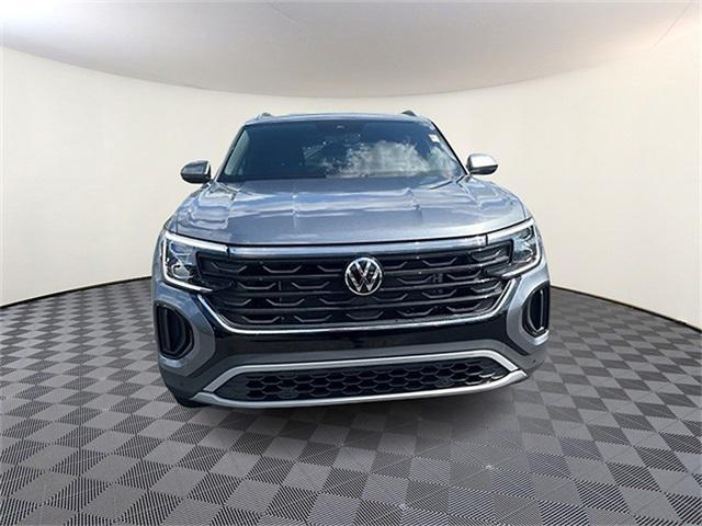 new 2025 Volkswagen Atlas Cross Sport car, priced at $42,131