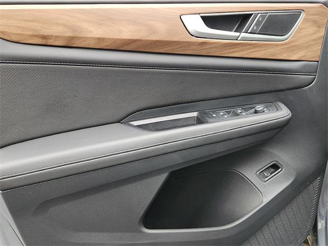 used 2025 Volkswagen Atlas car, priced at $39,798