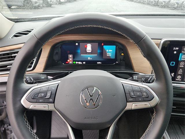 used 2025 Volkswagen Atlas car, priced at $39,798