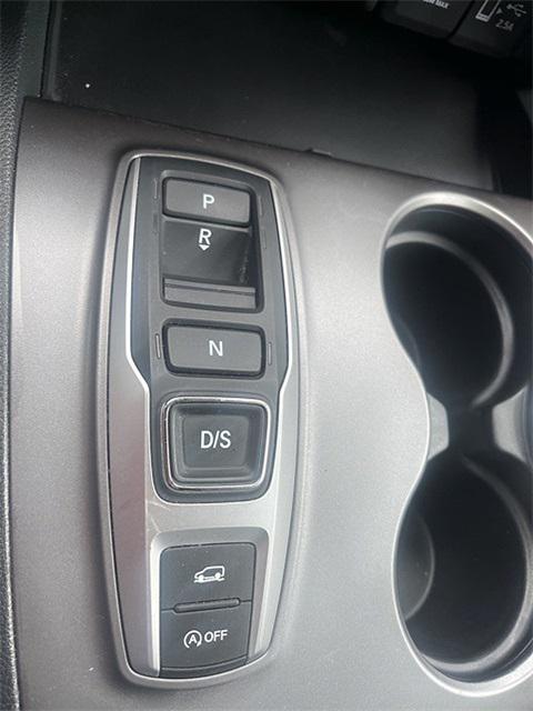 used 2022 Honda Pilot car, priced at $30,788