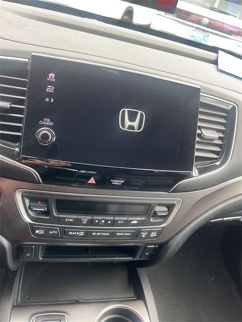 used 2022 Honda Pilot car, priced at $30,788