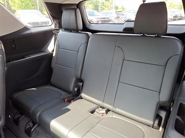 used 2020 Chevrolet Traverse car, priced at $22,378