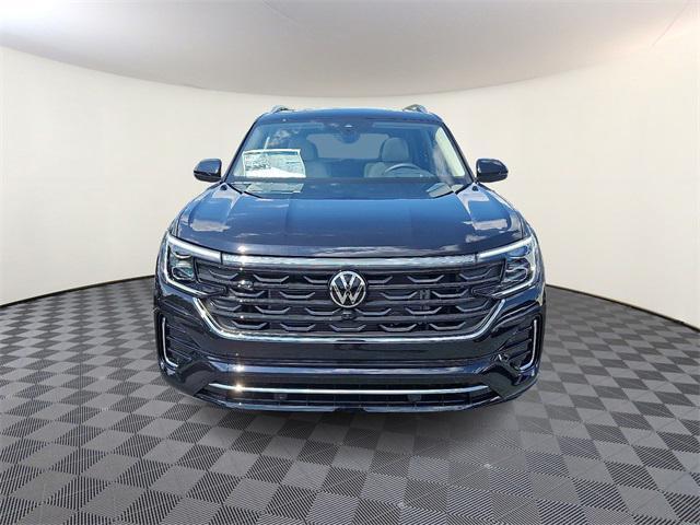 new 2025 Volkswagen Atlas car, priced at $51,785
