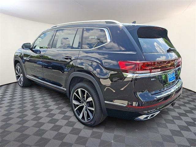 new 2025 Volkswagen Atlas car, priced at $51,785