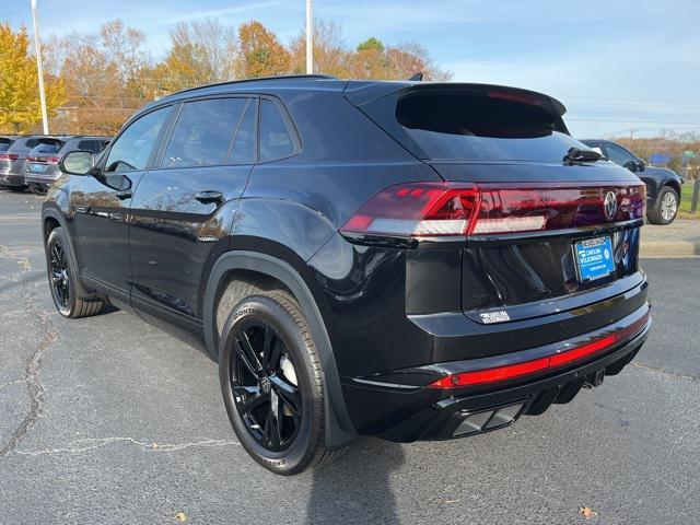 new 2025 Volkswagen Atlas Cross Sport car, priced at $50,810