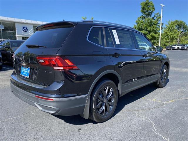 new 2024 Volkswagen Tiguan car, priced at $30,681