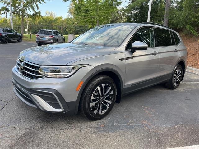 new 2024 Volkswagen Tiguan car, priced at $26,811