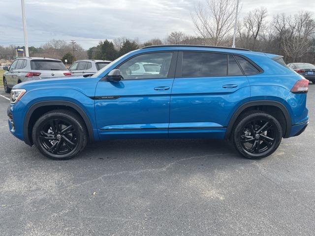 new 2025 Volkswagen Atlas Cross Sport car, priced at $52,131