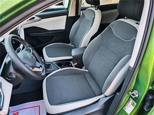 new 2025 Volkswagen Taos car, priced at $32,039