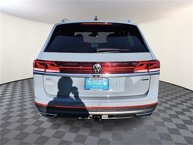new 2025 Volkswagen Atlas car, priced at $46,018