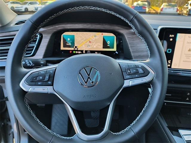 new 2025 Volkswagen Atlas car, priced at $49,018