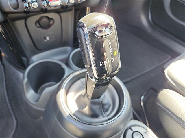 used 2024 MINI Hardtop car, priced at $23,229