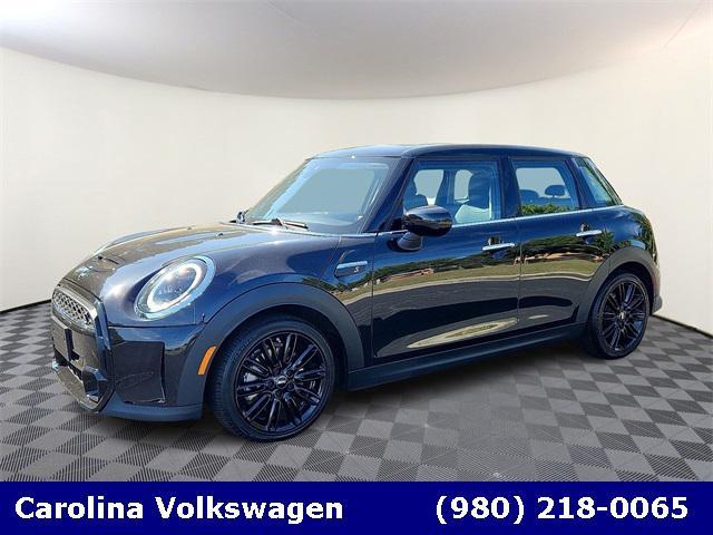 used 2024 MINI Hardtop car, priced at $23,229