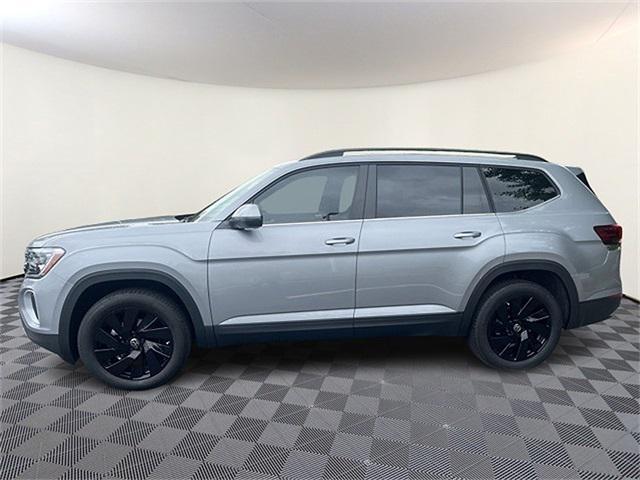 new 2025 Volkswagen Atlas car, priced at $41,067