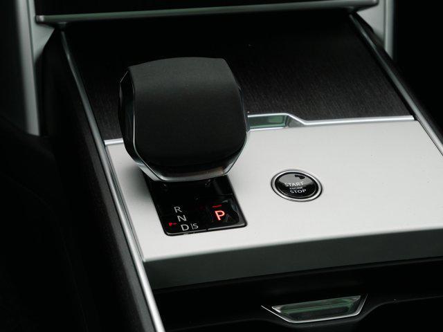 new 2025 Land Rover Range Rover car, priced at $152,440