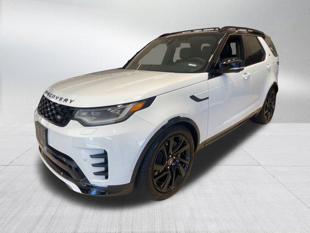 new 2025 Land Rover Discovery car, priced at $69,268