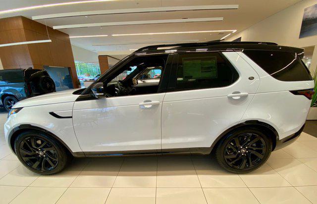 new 2025 Land Rover Discovery car, priced at $69,268