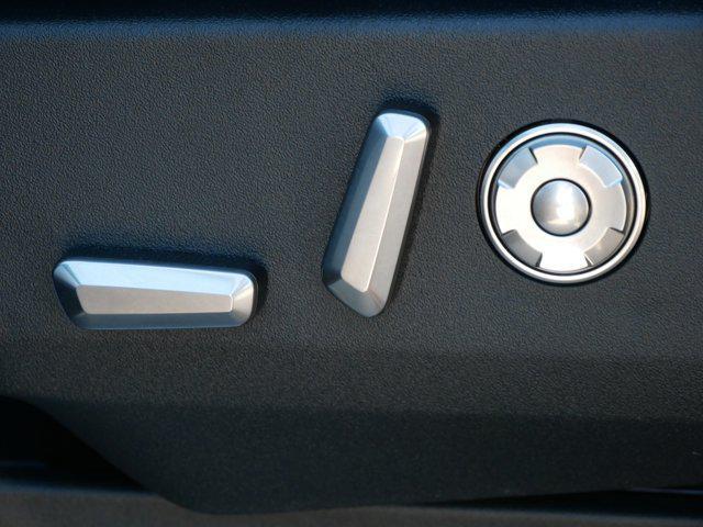 used 2025 Lincoln Navigator car, priced at $114,900