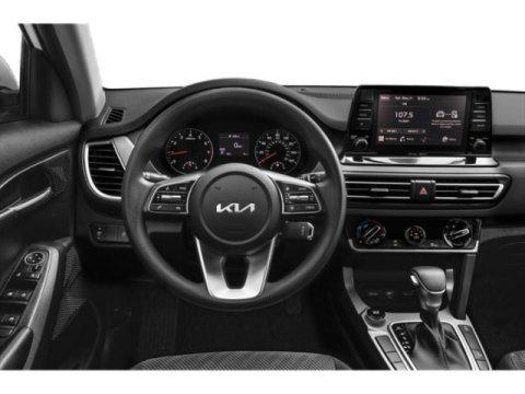 used 2023 Kia Seltos car