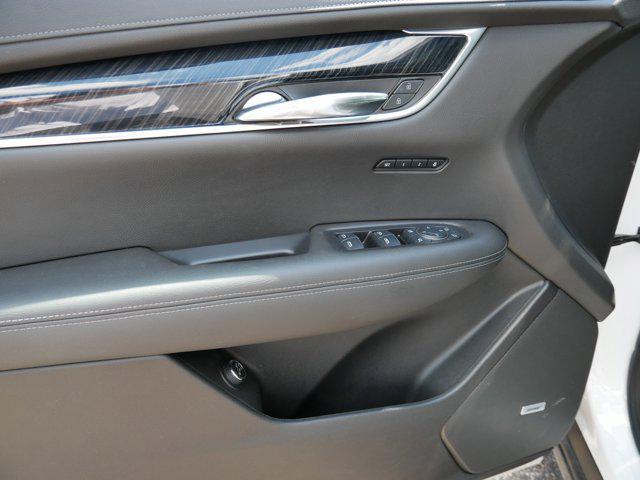 used 2020 Cadillac XT6 car, priced at $23,000