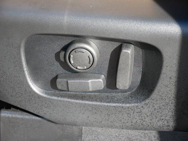 new 2026 Land Rover Discovery car, priced at $83,251