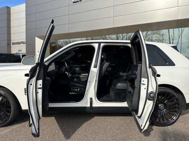 used 2019 Rolls-Royce Cullinan car, priced at $269,999