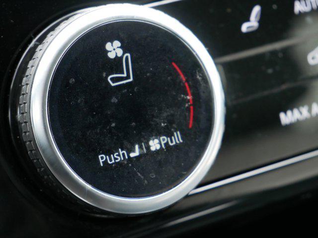 used 2024 Land Rover Discovery car, priced at $69,999