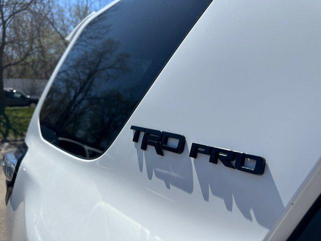 used 2015 Toyota 4Runner car, priced at $26,999