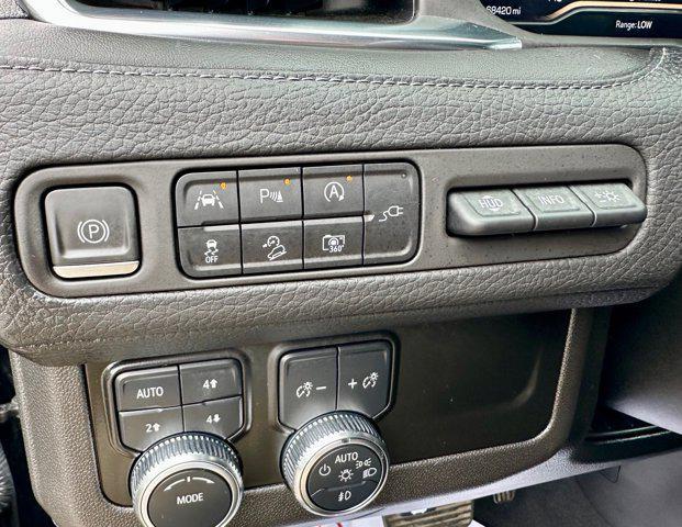 used 2022 GMC Yukon XL car, priced at $53,900