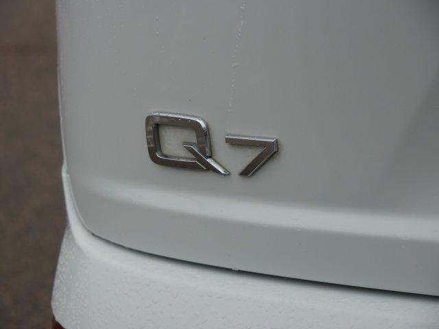 used 2018 Audi Q7 car, priced at $15,900