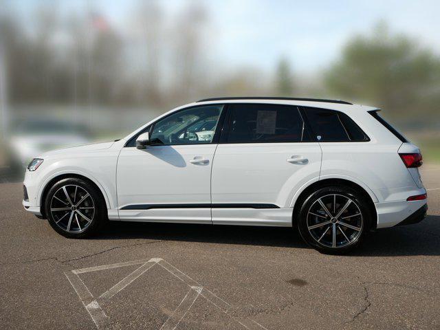 used 2024 Audi Q7 car, priced at $65,999