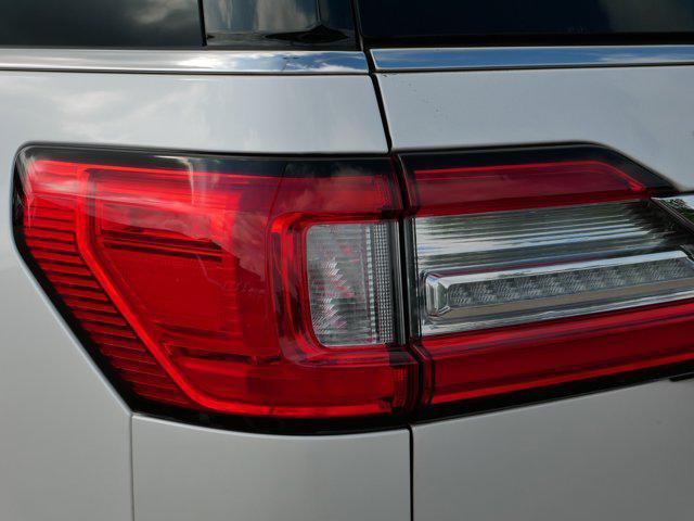 used 2019 Lincoln Navigator car, priced at $40,000