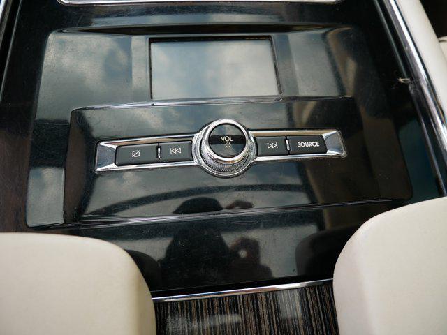 used 2019 Lincoln Navigator car, priced at $40,000