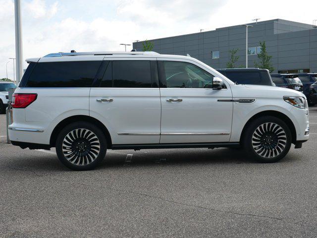 used 2019 Lincoln Navigator car, priced at $40,000