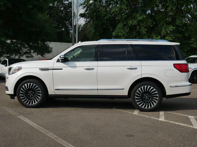 used 2019 Lincoln Navigator car, priced at $40,000