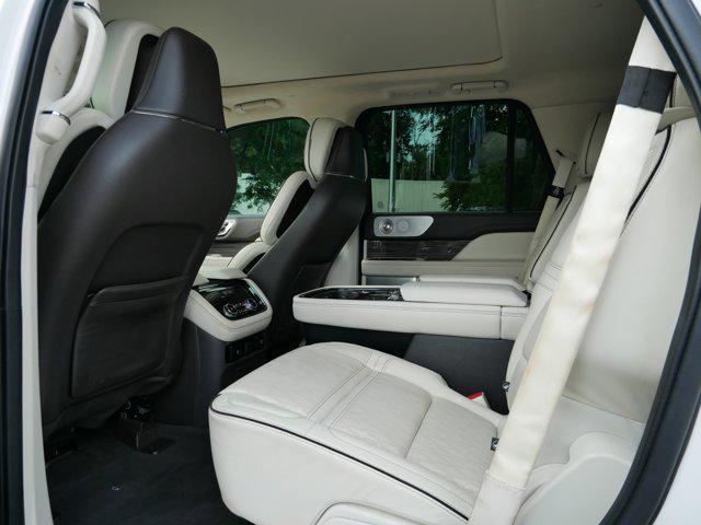 used 2019 Lincoln Navigator car, priced at $40,000